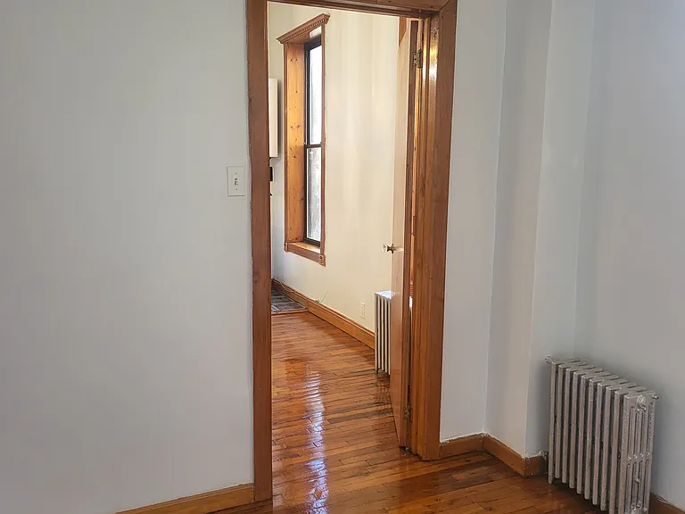 785 Dean St #2 — Photo 6