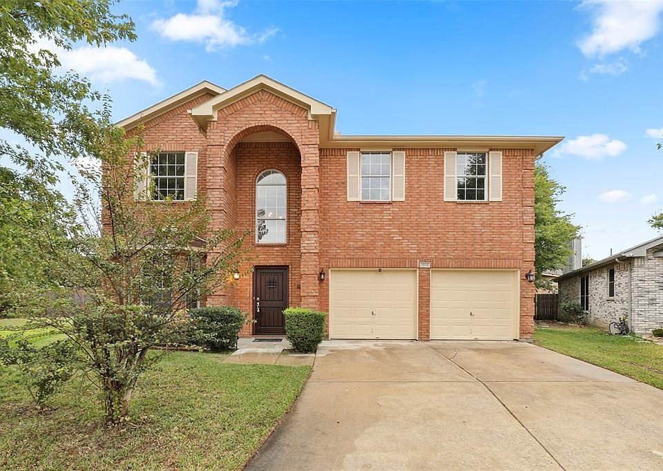 1st image of 1916 Chandler Ln