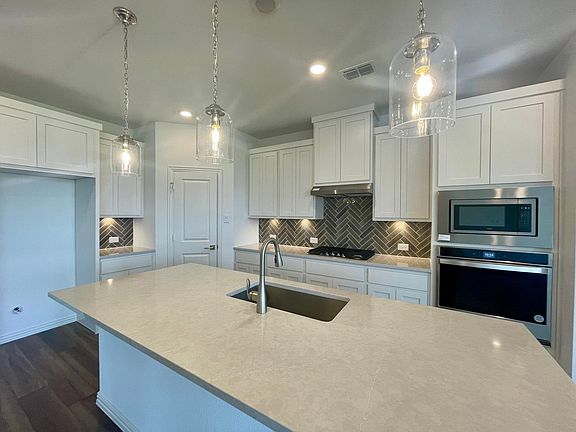 5th image of 3518 Beebalm Blvd