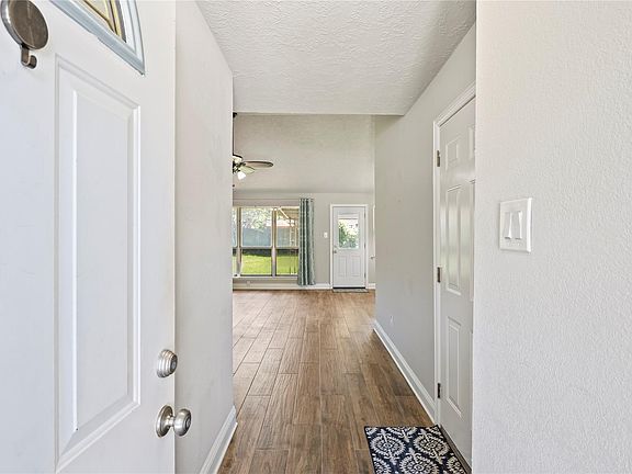 4th image of 2793 Wood Hollow Drive