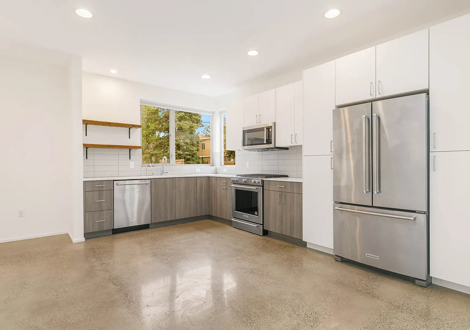 3 Bedroom Modern Industrial Townhome with City Views & Rooftop Oasis — Photo 1