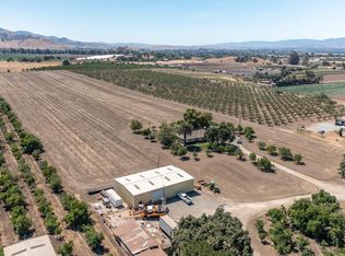 1177 Orchard Rd, Hollister, CA 95023