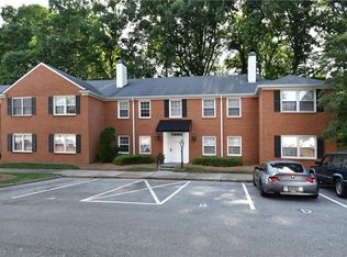 341 A Hanover Arms Ct, Winston Salem, NC 27104