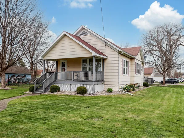 201 W Dwight St, Gardner, IL 60424