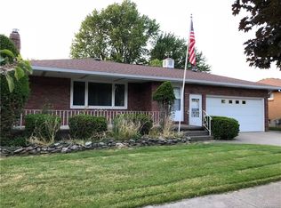 110 Nancycrest Ln, Buffalo, NY 14224
