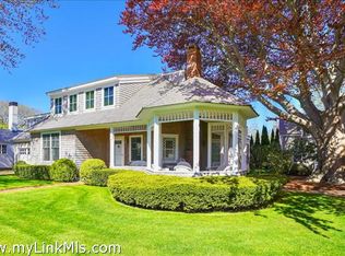58 S Summer St, Edgartown, MA 02539