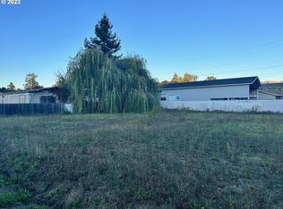 1962 Austin Rd, Roseburg, OR 97471