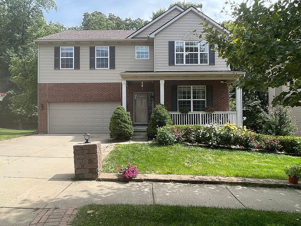 2nd image of 39055 Cheshire Dr