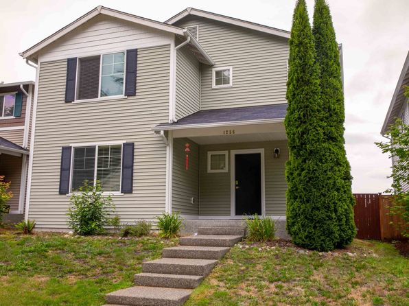 1255 Burnside Pl, Dupont, WA 98327