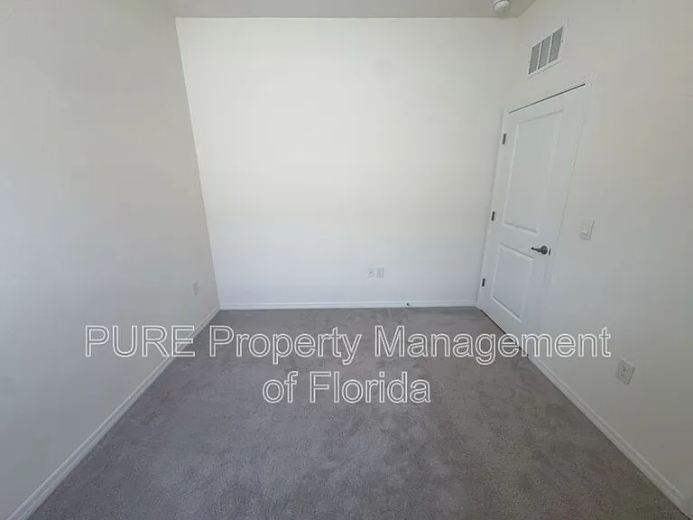 5416 NW 46th Lane Rd — Photo 50