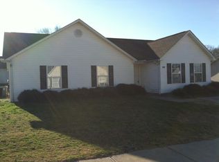 204 Cornerstone Ct, Simpsonville, SC 29681