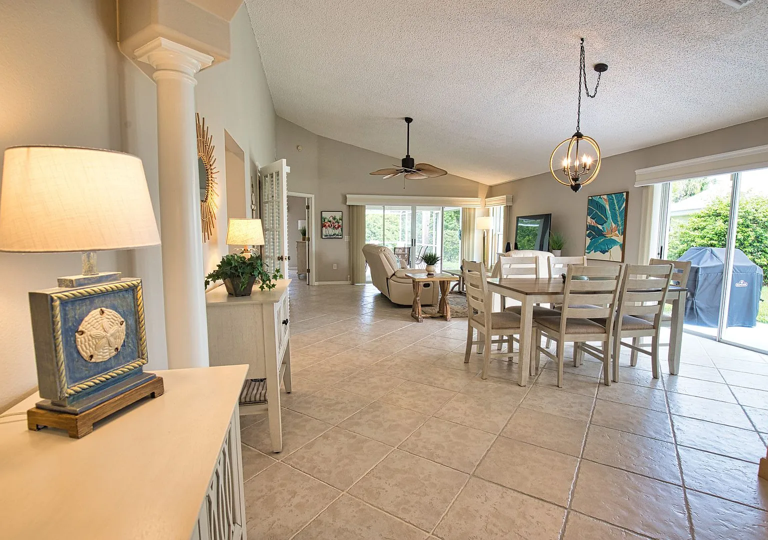 Seasonal Short-Term 2 Bed 2 Bath Heated Pool Villa with a Den in Harrington Lakes at Planation Go... — Photo 4