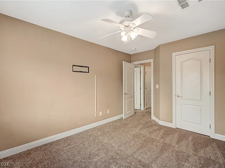 9185 Wild Briar Ln #NA — Photo 36
