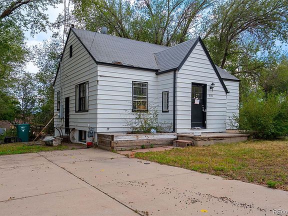 3rd image of 3140 W Girard Avenue