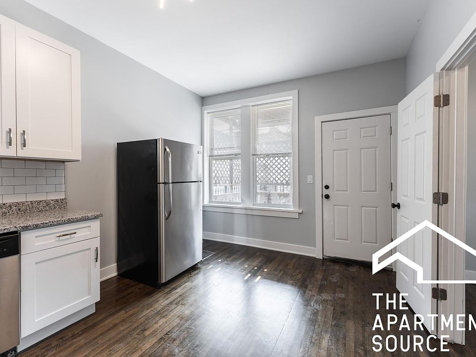 1st image of 1922 N Wilmot Ave Unit 1