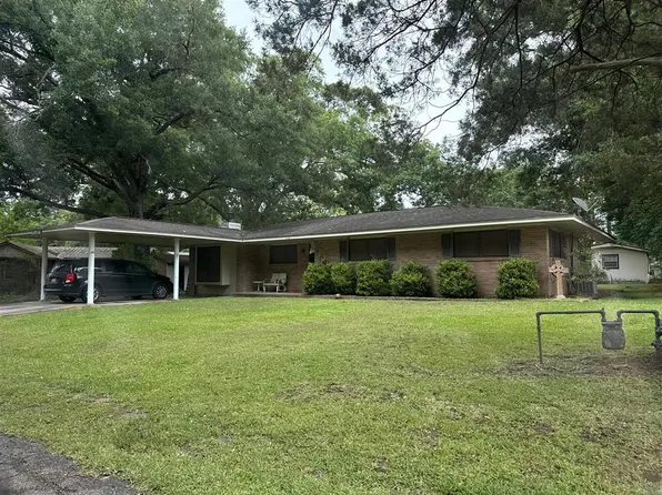 146 Lesim Ln, Jennings, LA 70546