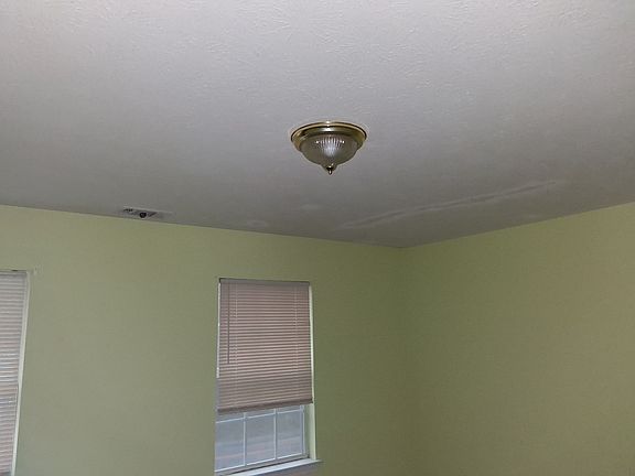 2nd image of 209 E Wilson St #31-1-1