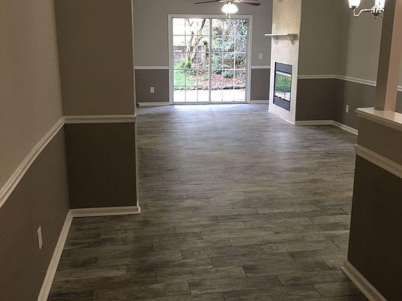 4th image of 12615 Ashmore Green Dr N