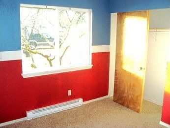 3rd image of 512 W Grand Blvd