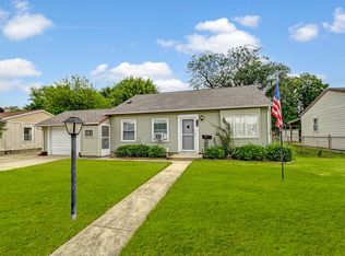 515 Concord Ave, Romeoville, IL 60446