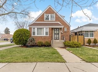 7954 S Mozart St, Chicago, IL 60652