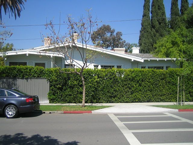 2nd image of 503 Westmount Dr
