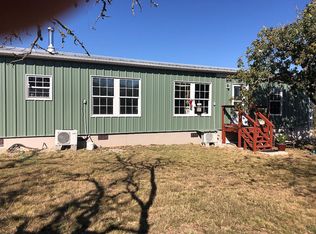 78 Saddle Brook Dr, Harper, TX 78631