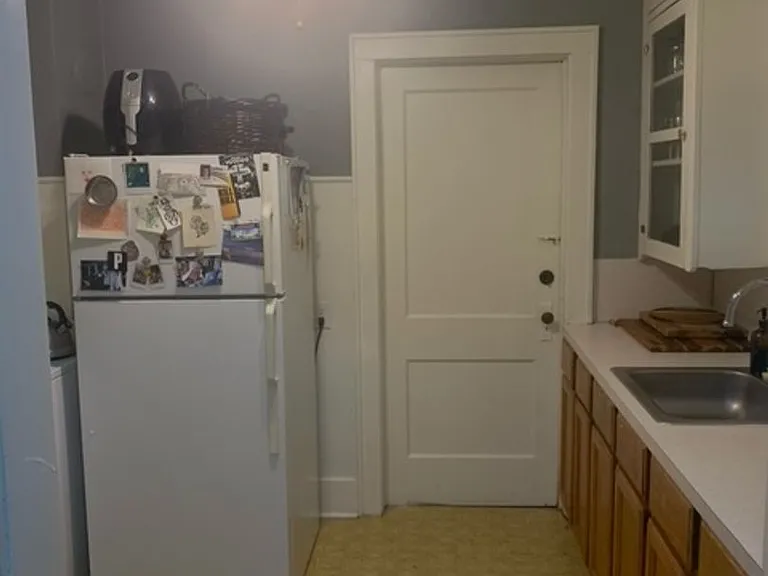 840 S Flood Ave — Photo 12