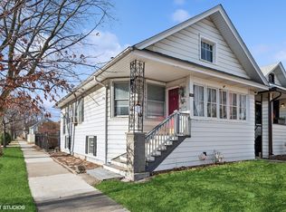 801 N Humphrey Ave, Oak Park, IL