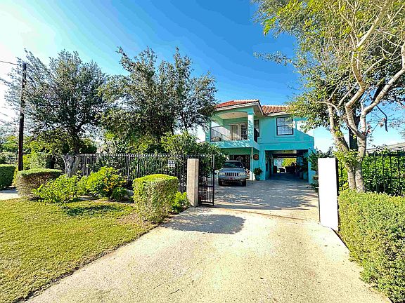 2nd image of 1730 Margarita Ln