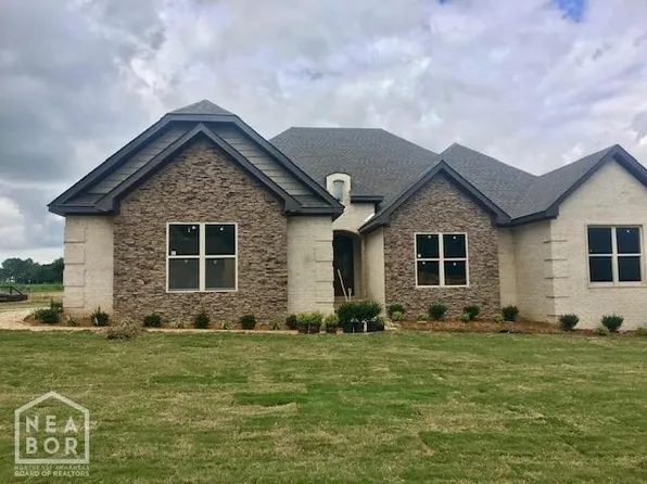 122 Samantha Dr, Brookland, AR 72417