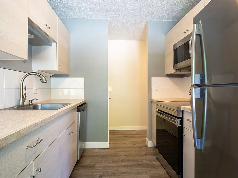 4149 SE 37th Ave #2 — Photo 6