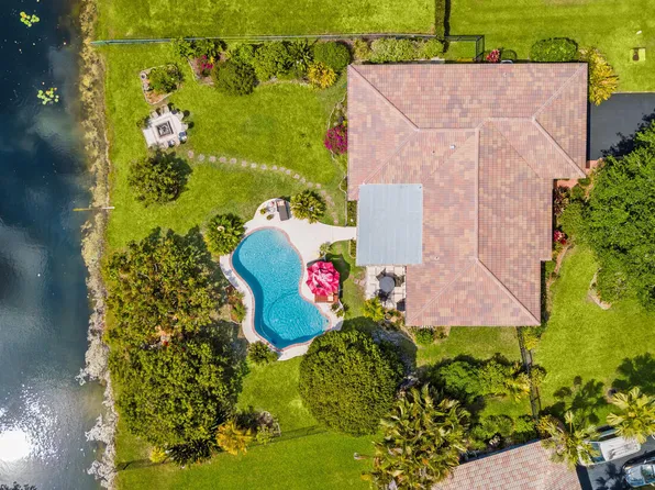 10170 NW 39th Court, Coral Springs, FL 33065