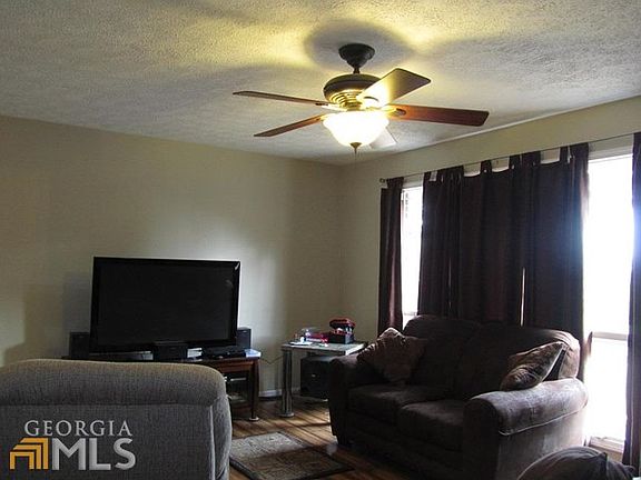 5th image of 2604 Reagin Dr