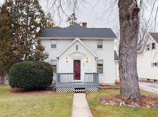 320 Jefferson St, Fort Atkinson, WI 53538