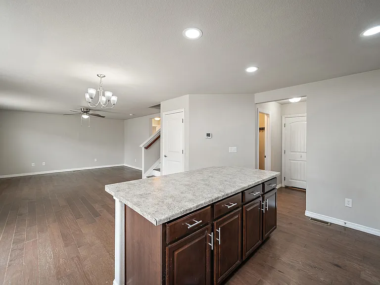 10873 Rowley Dr — Photo 8