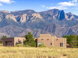 14 Norte Trl, Placitas, NM 87043