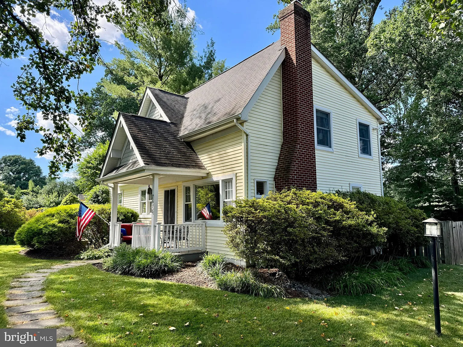 3 bed, 3.5 bath, 2506 sqft, $4,500 — Photo 4