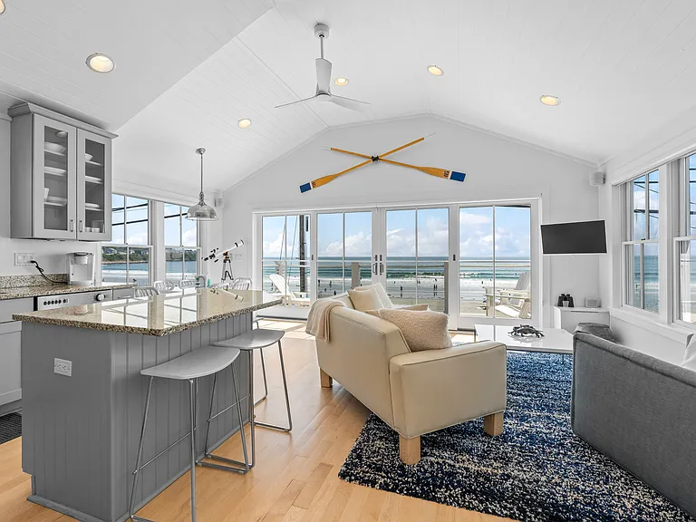 93 Long Beach Ave #2 — Photo 10