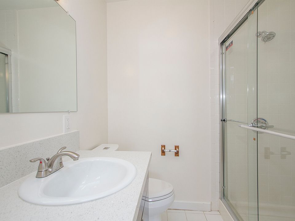 1st image of 1530 Piikea St #1