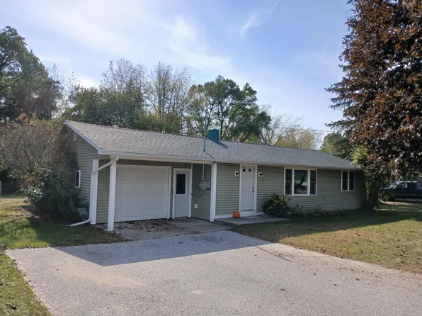 2087 W Us Highway 10, Ludington, MI 49431
