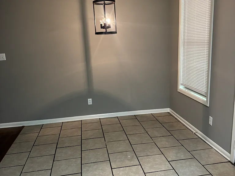 108 Johnson Ave — Photo 6