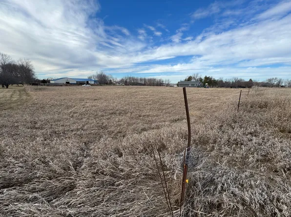 0 Matthew Dr, Windom, MN 56101