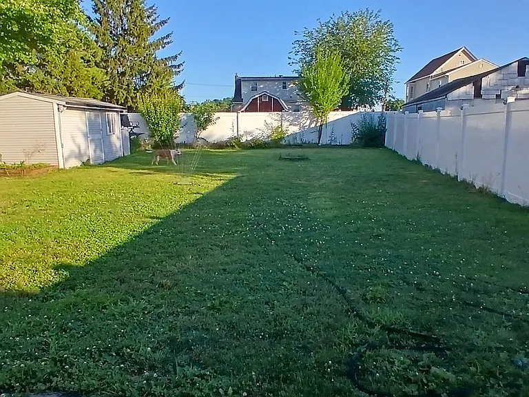 444 Remsen Ave — Photo 8