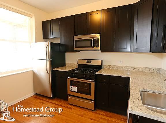 4th image of 1319 W Foster Avenue # Second Fl
