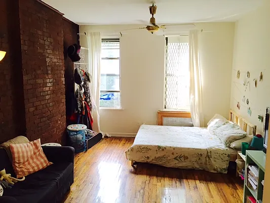 Rented by Cooper & Cooper Real Estate | media 12