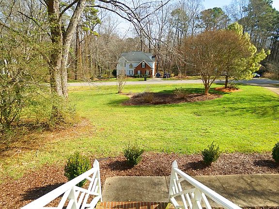 3rd image of 8613 Windjammer Dr