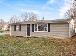 261 Saint John Dr, Cahokia, IL