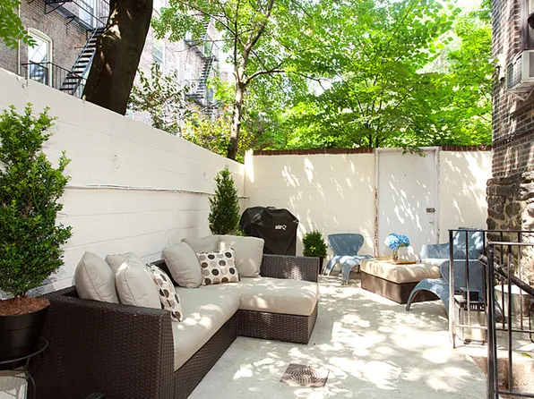 28 Perry Street image 1 of 2