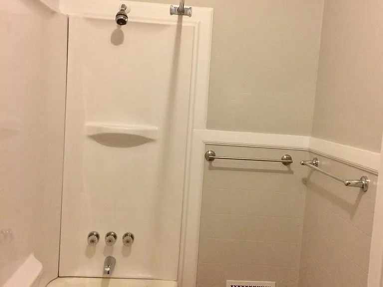 97 Evergreen Ave — Photo 15